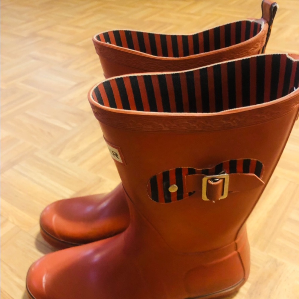 Women's Original Short Matte Buckle Strap Rain Boots size 5 - Picture 3 of 8